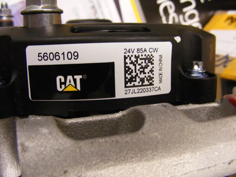 CAT 24v 85A alternator