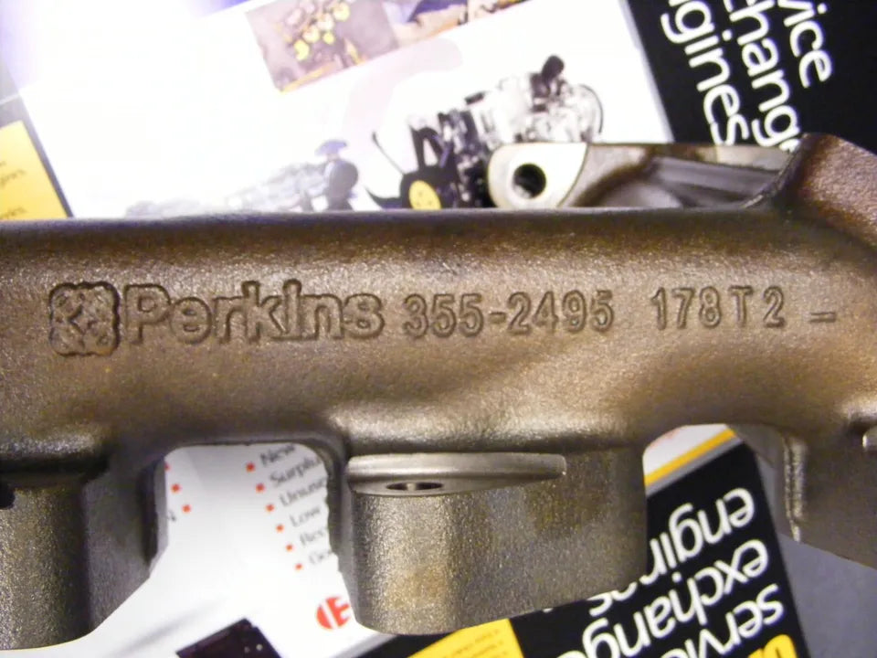 Cat C4.4 Exhaust manifold