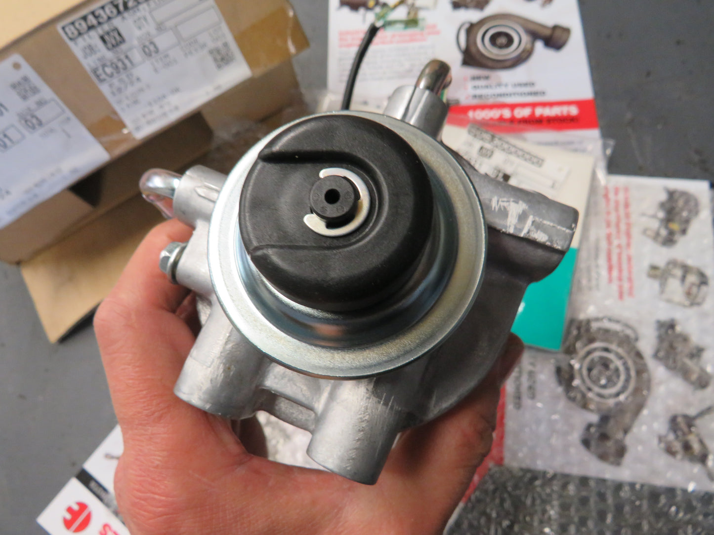 Isuzu 4JB1T 4JG1 4LE1 4LE2 Fuel Filter & primer 8943672924