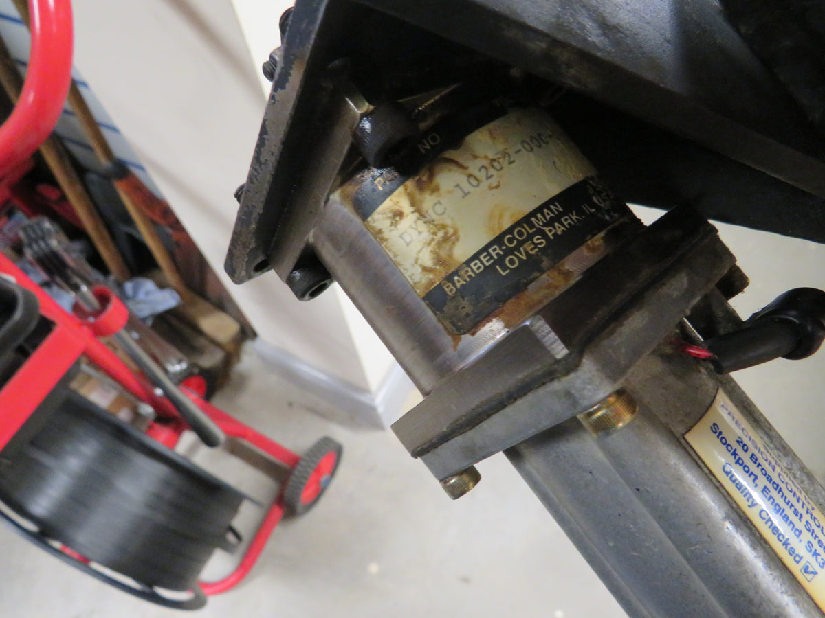 Barber-Colman 12v solenoid Lister Petter Cummins DYNC 10202-000-12v 3795011