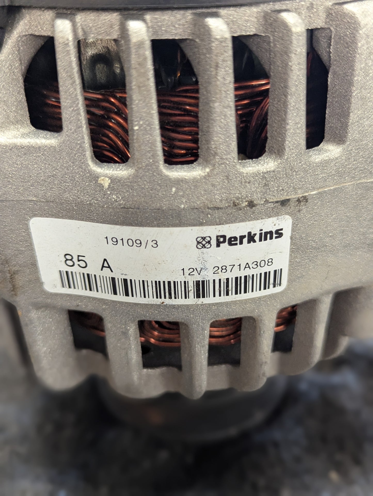 Perkins Alternator (12V)