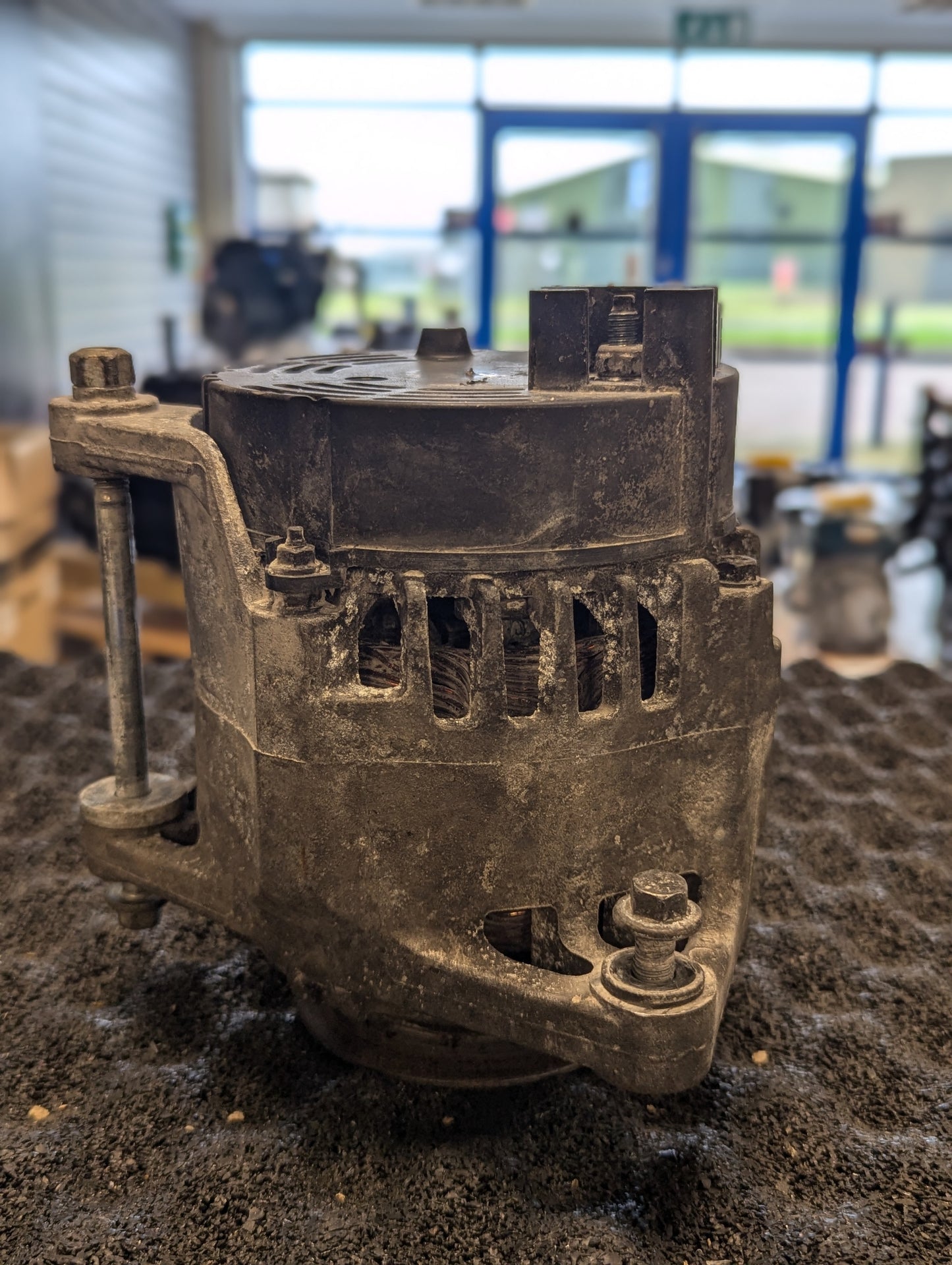 Perkins Alternator (12V)