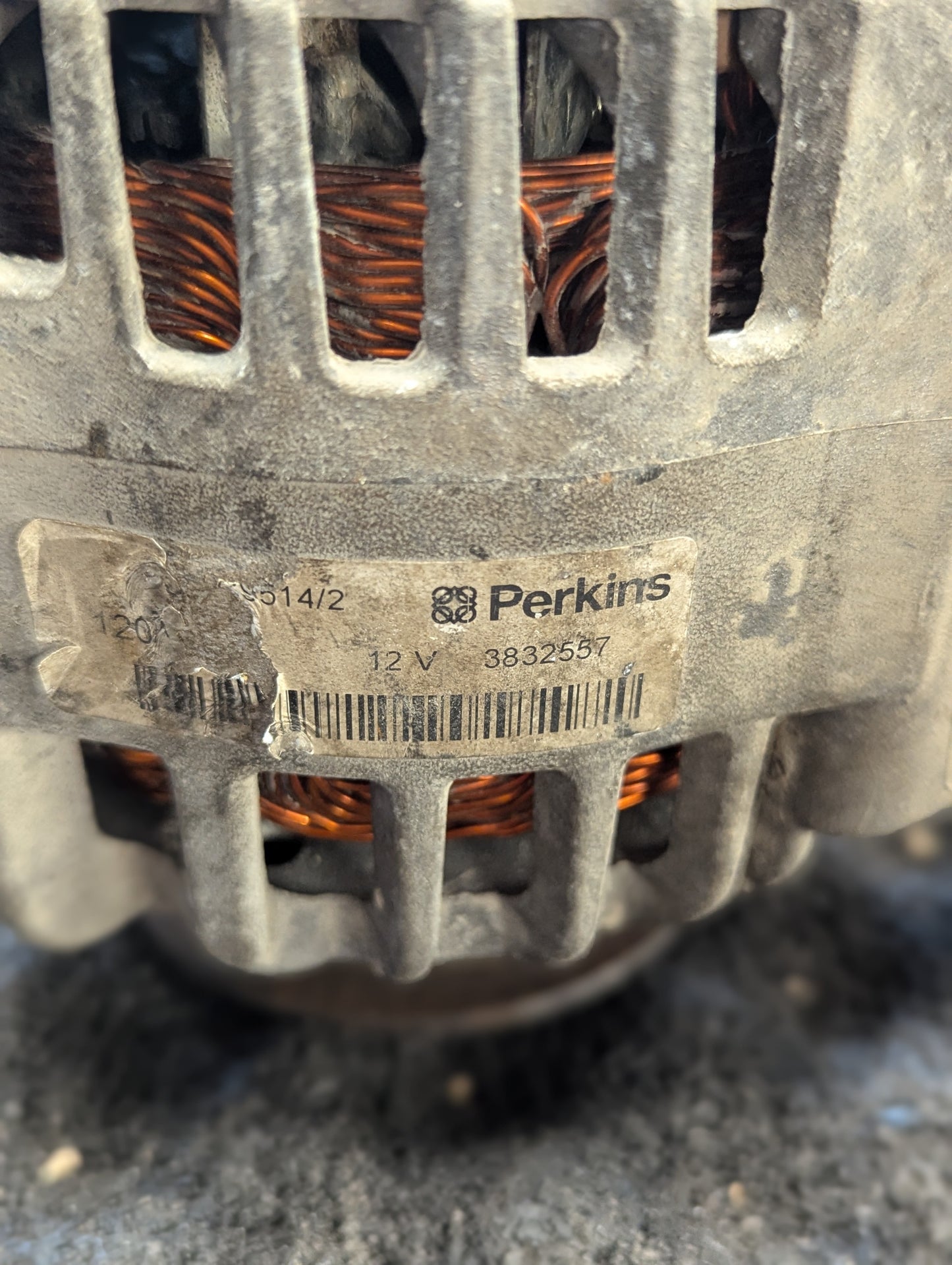 Perkins Alternator (12V)