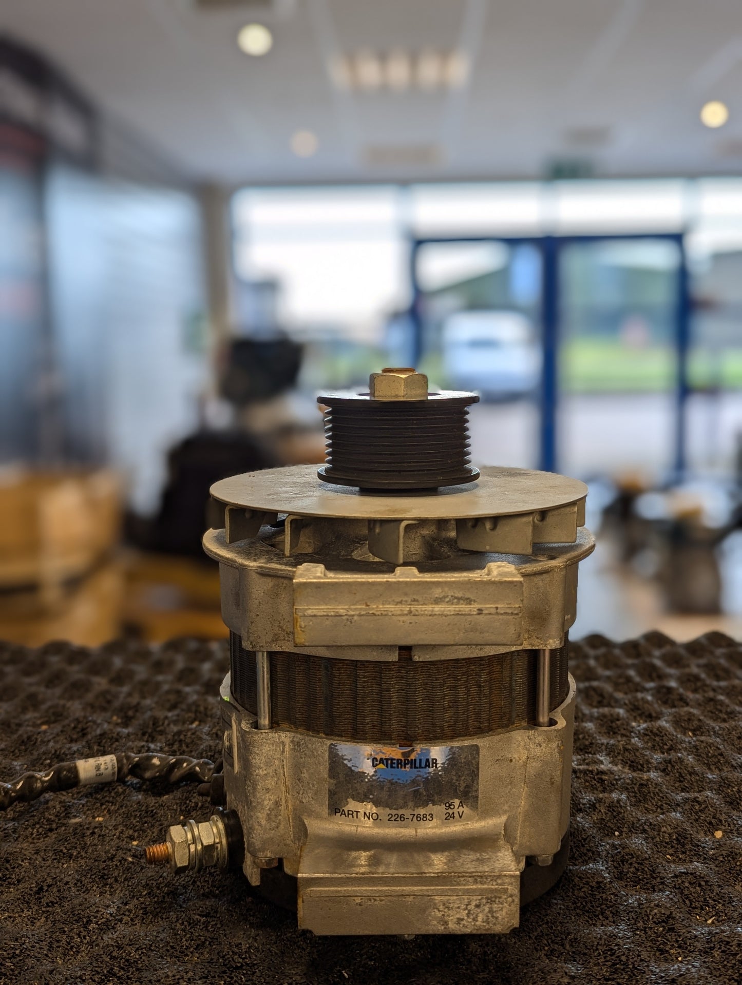 CAT Alternator 24V