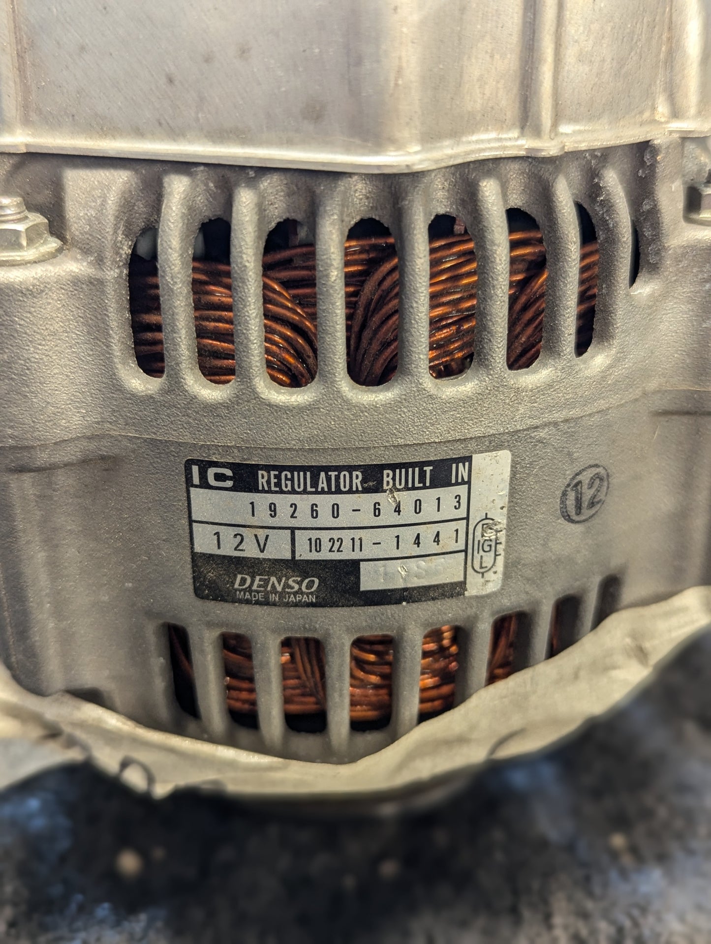 Denso Alternator 12V