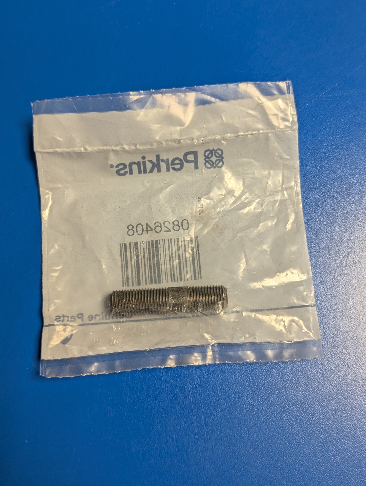 Perkins Manifold stud 0826408