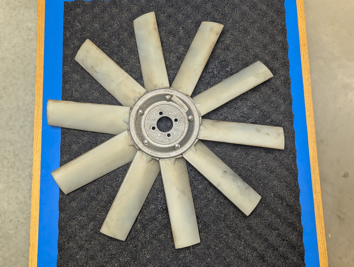 Multiwing Fan 1001172838