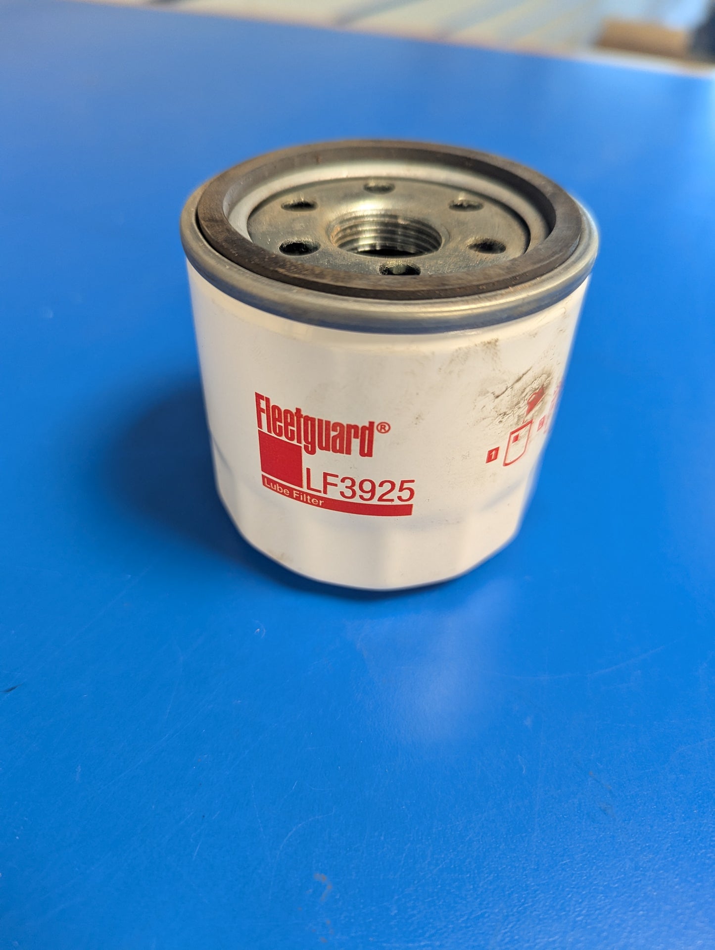 Fleetgaurd Lube Filter LF3925