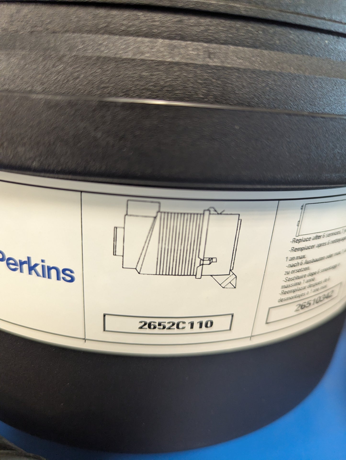 Perkins Air Filter L000481Y/JR51837