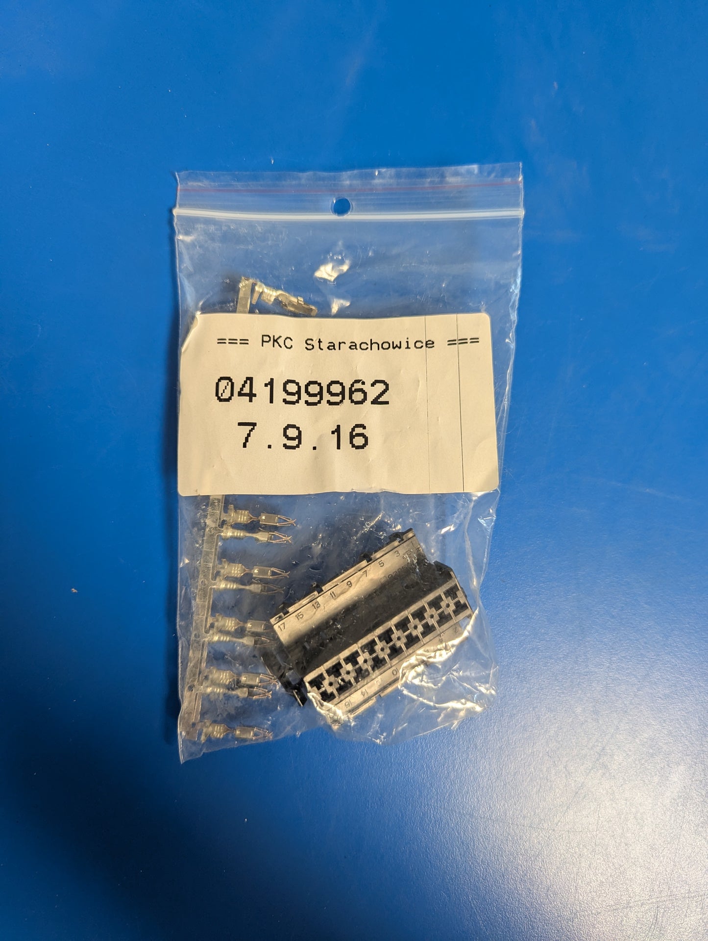 Deutz Plug-In Connector 04199962