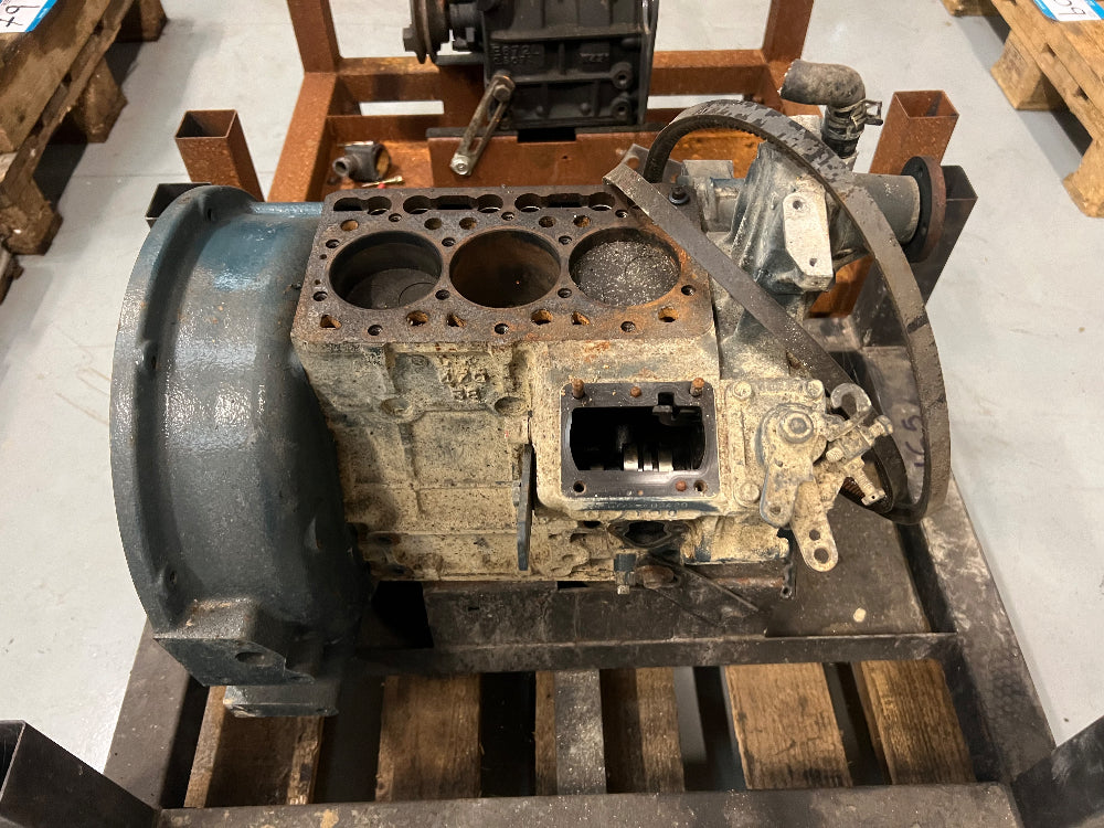 Kubota D722 Used Engine 403430