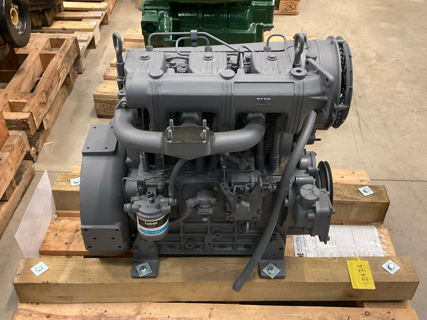 VM Detroit SUN3105 Used Engine VM68A25172