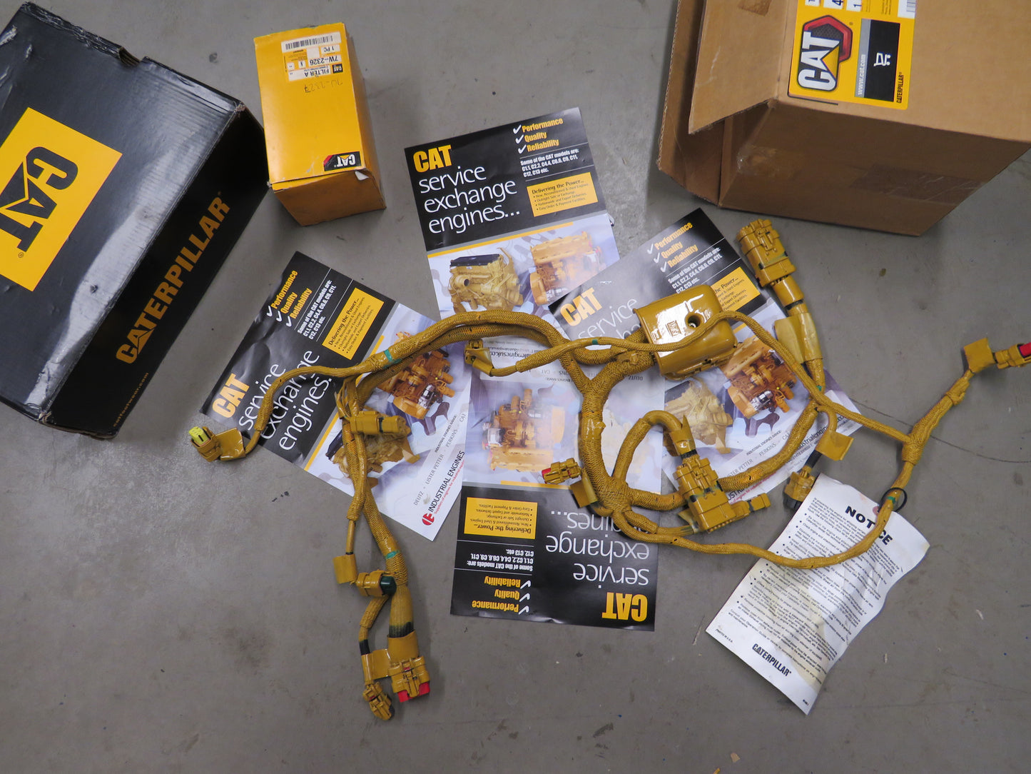 Cat C13 engine wiring Loom/Harness 099-6214 ECU wiring