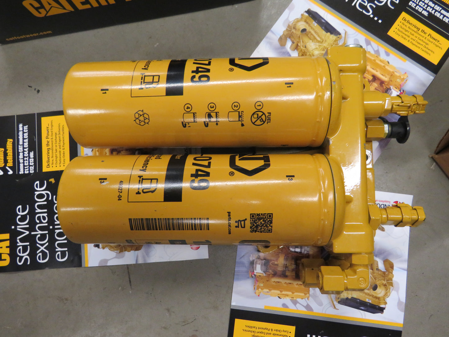 Cat C13 twin fuel filters assembly 348-73047 382-9227