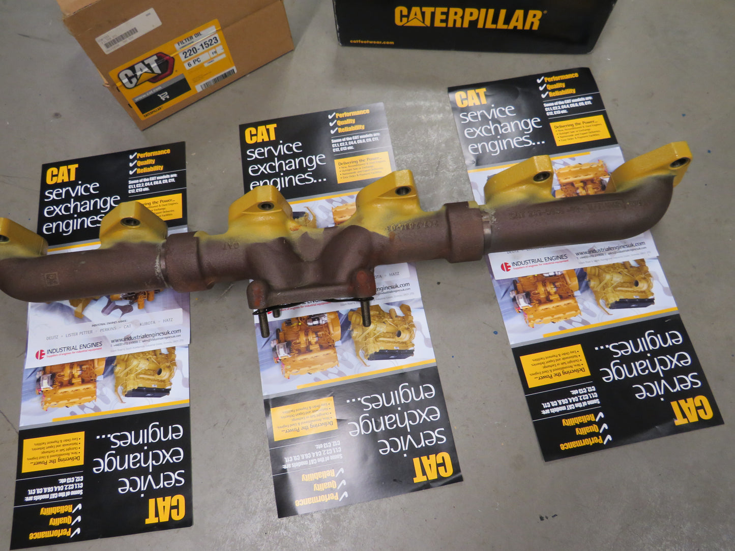 Cat Caterpillar C13 exhaust manifold New/removed. 2x 231-9030-02 & 1x 247-2834-03