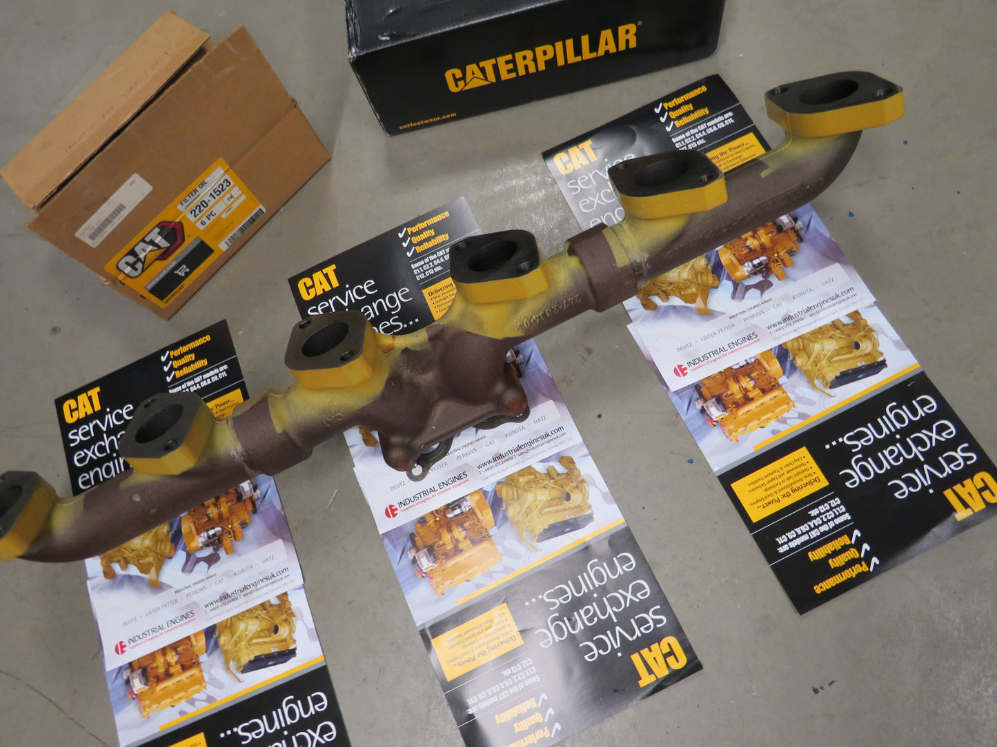 Cat Caterpillar C13 exhaust manifold New/removed. 2x 231-9030-02 & 1x 247-2834-03