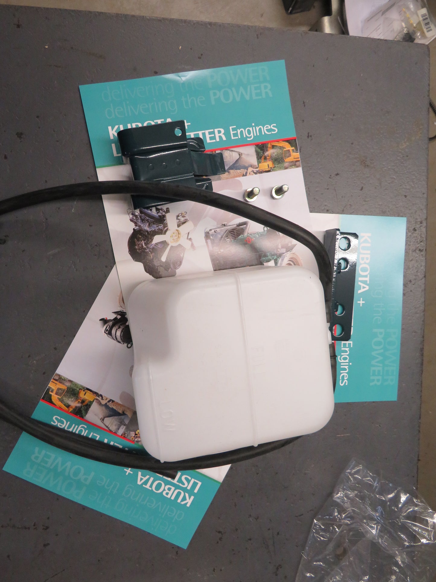 KUBOTA V1505 COOLANT EXPANSION TANK KIT