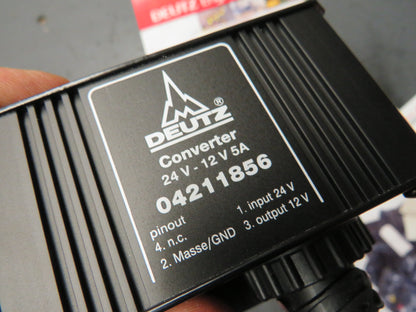 Deutz 04211856 Voltage Converter Dropper 24v - 12v 5A with plug kit