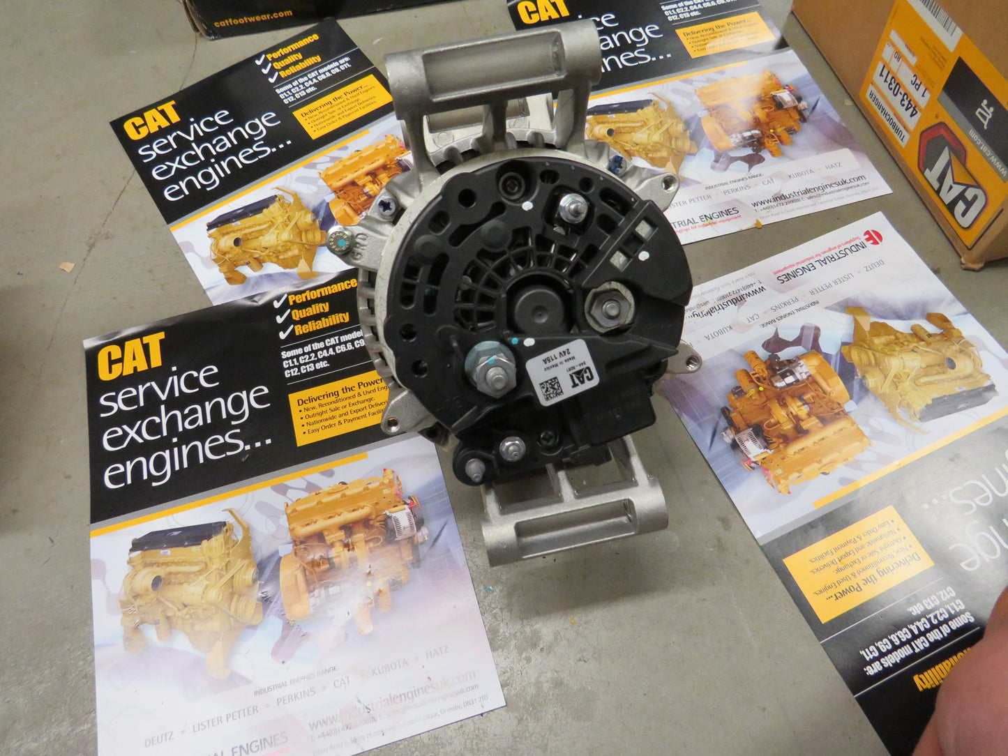 Share Cat C13 Alternator 344-5081 24v 115A Genuine caterpillar