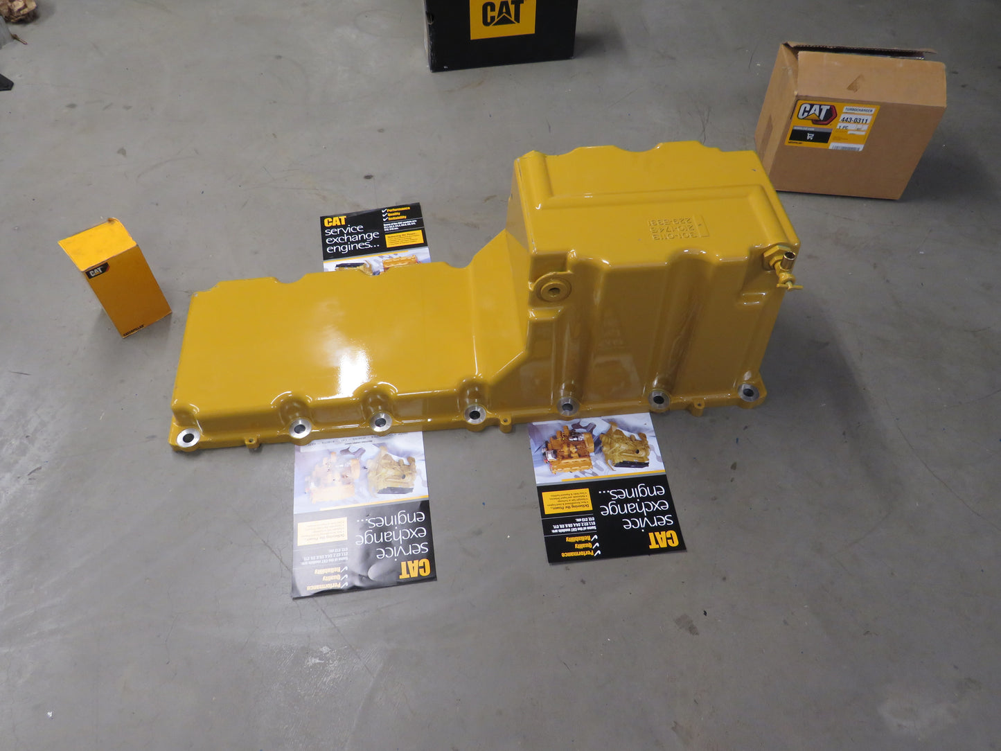 Cat C13 sump/oil pan 301-0113 210-1745 229-5331