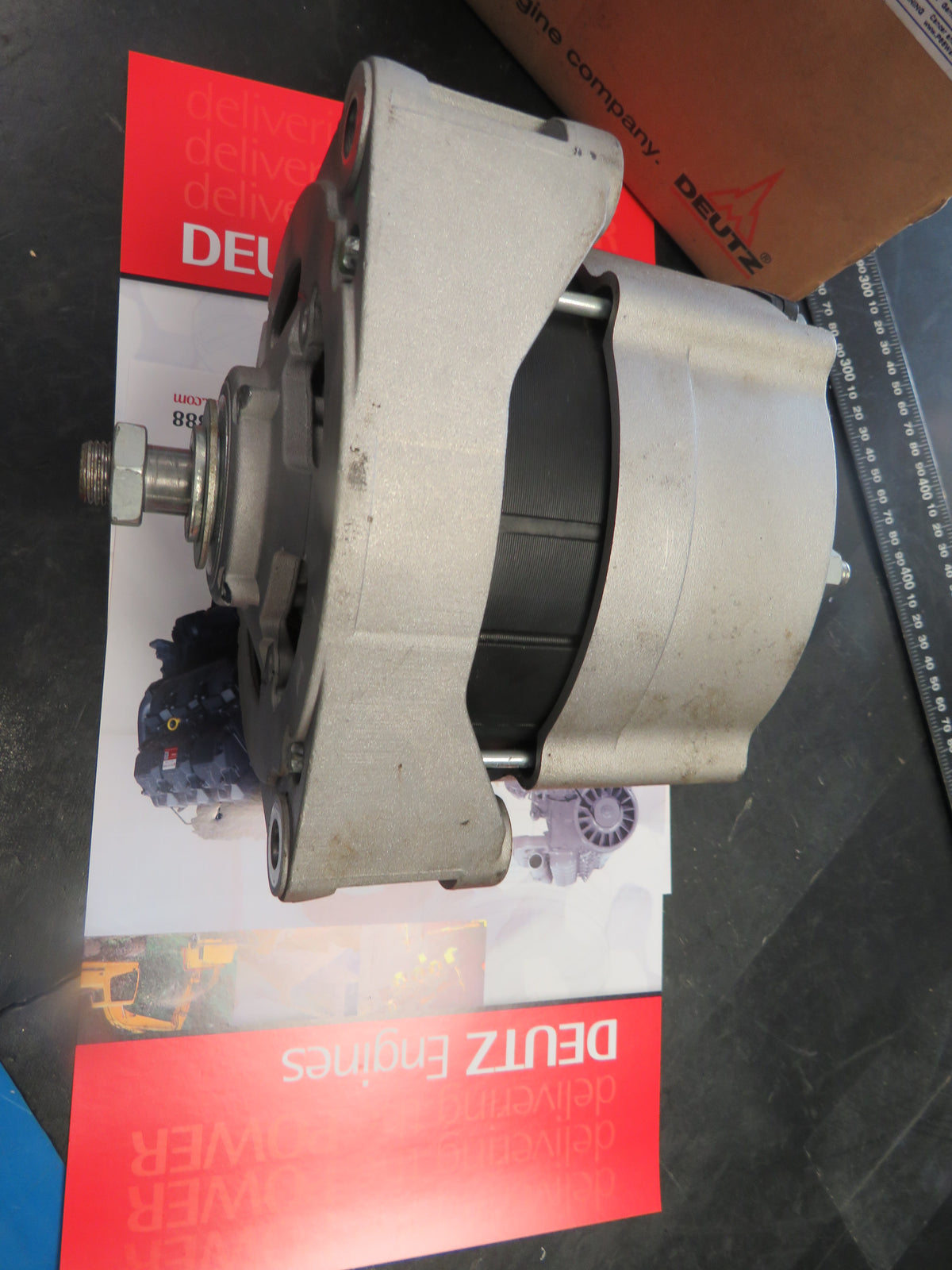 Deutz Alternator 04126605 12-14v 150A new TCD3.6