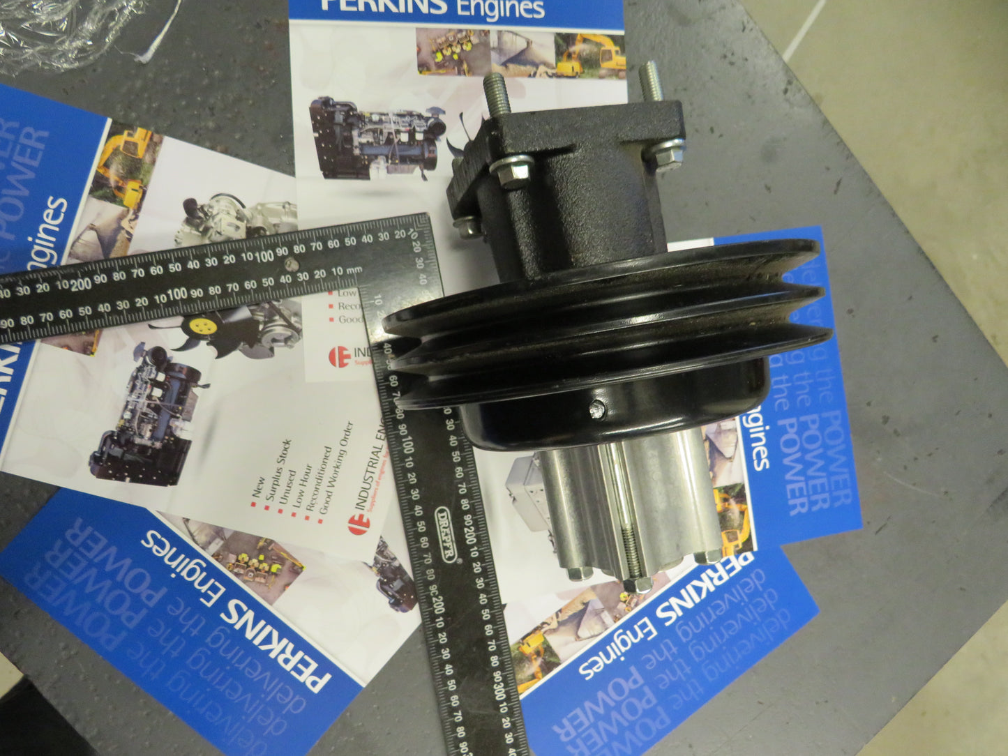 Perkins NL 1104 fan tower/pillar mount with pulley & fan extension