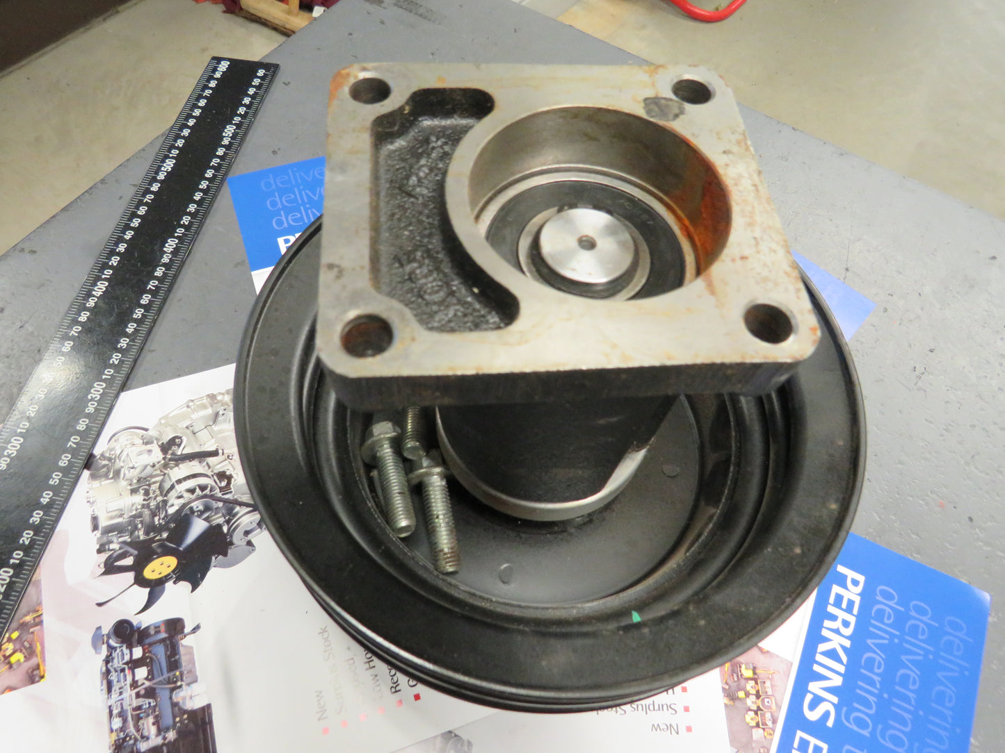 Perkins NL 1104 fan tower/pillar mount with pulley & fan extension