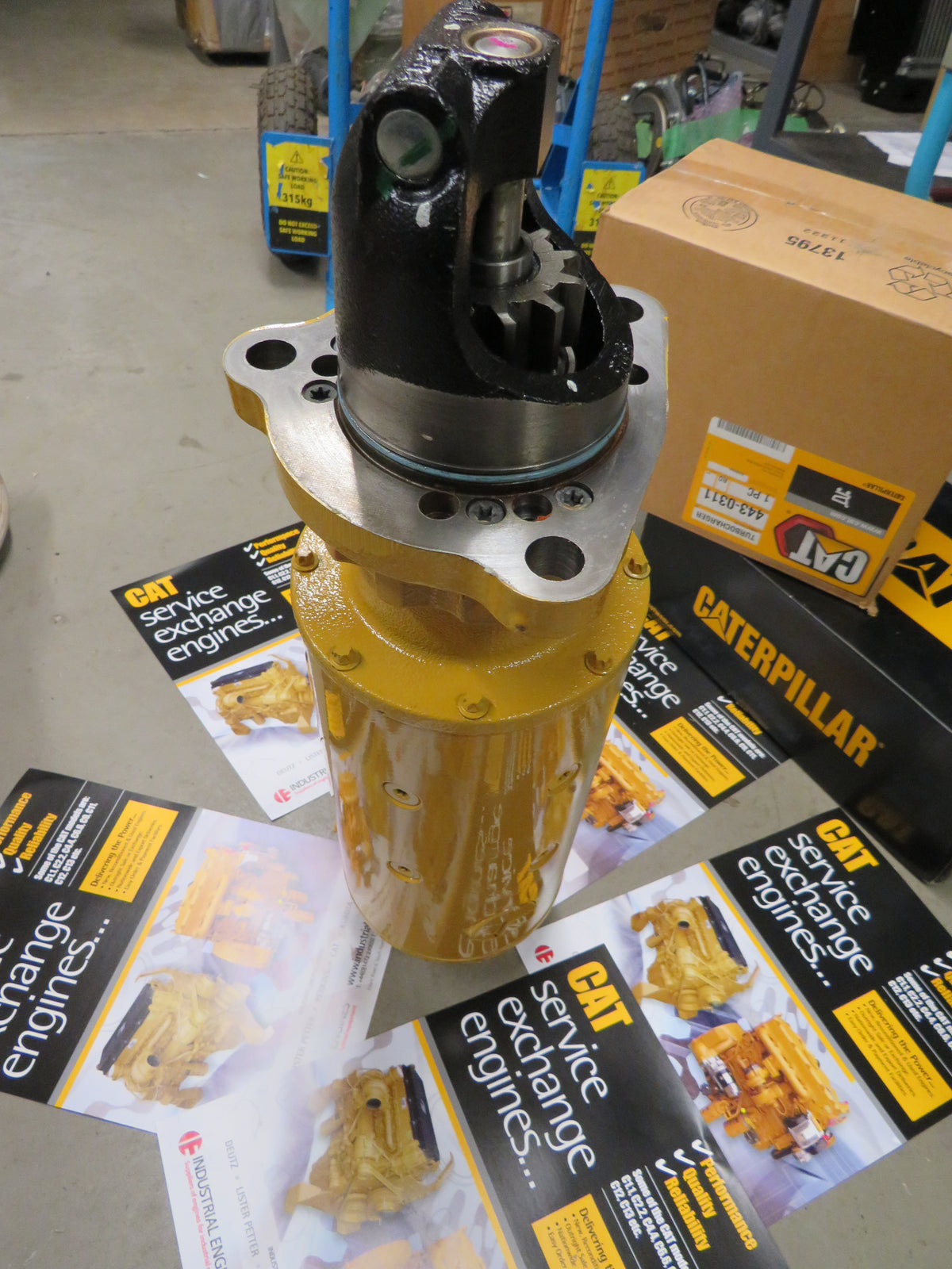 Cat 618-5623 24v CW starter motor  genuine Caterpillar