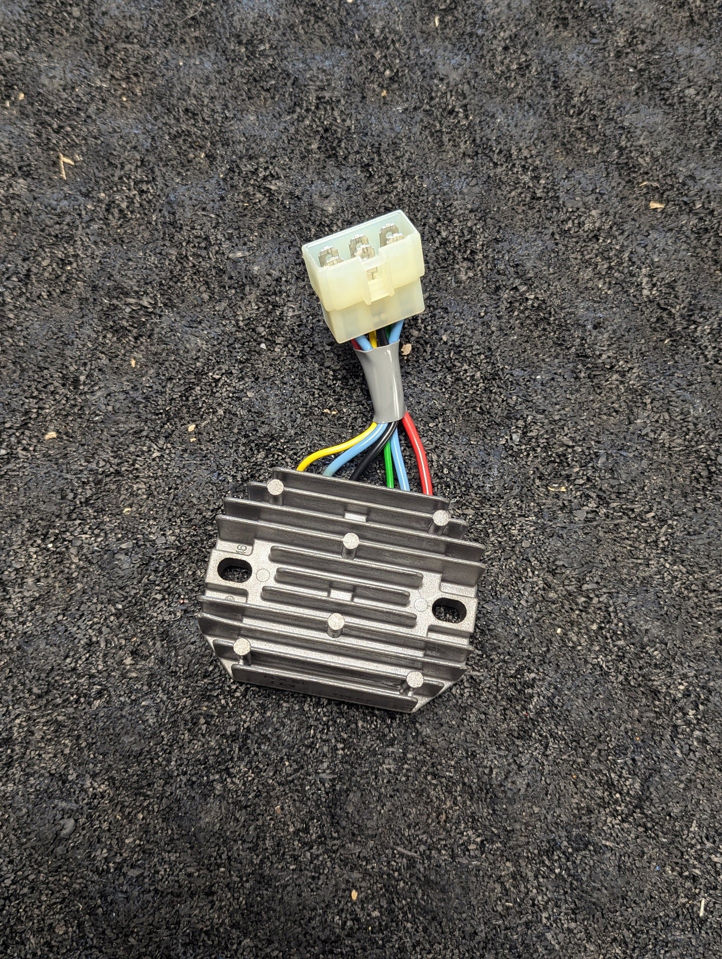 Regulator 185516061