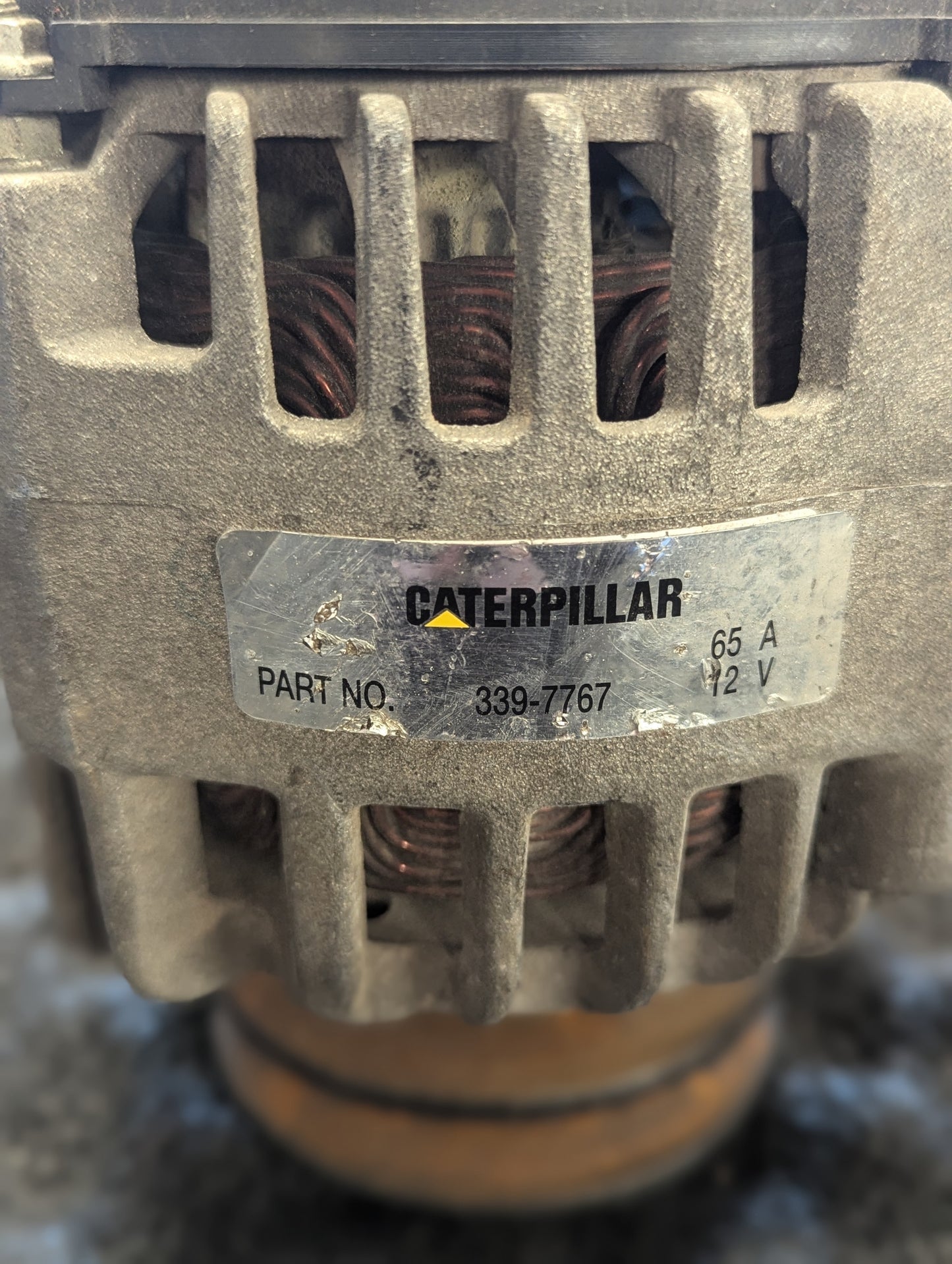 CAT Alternator 12V