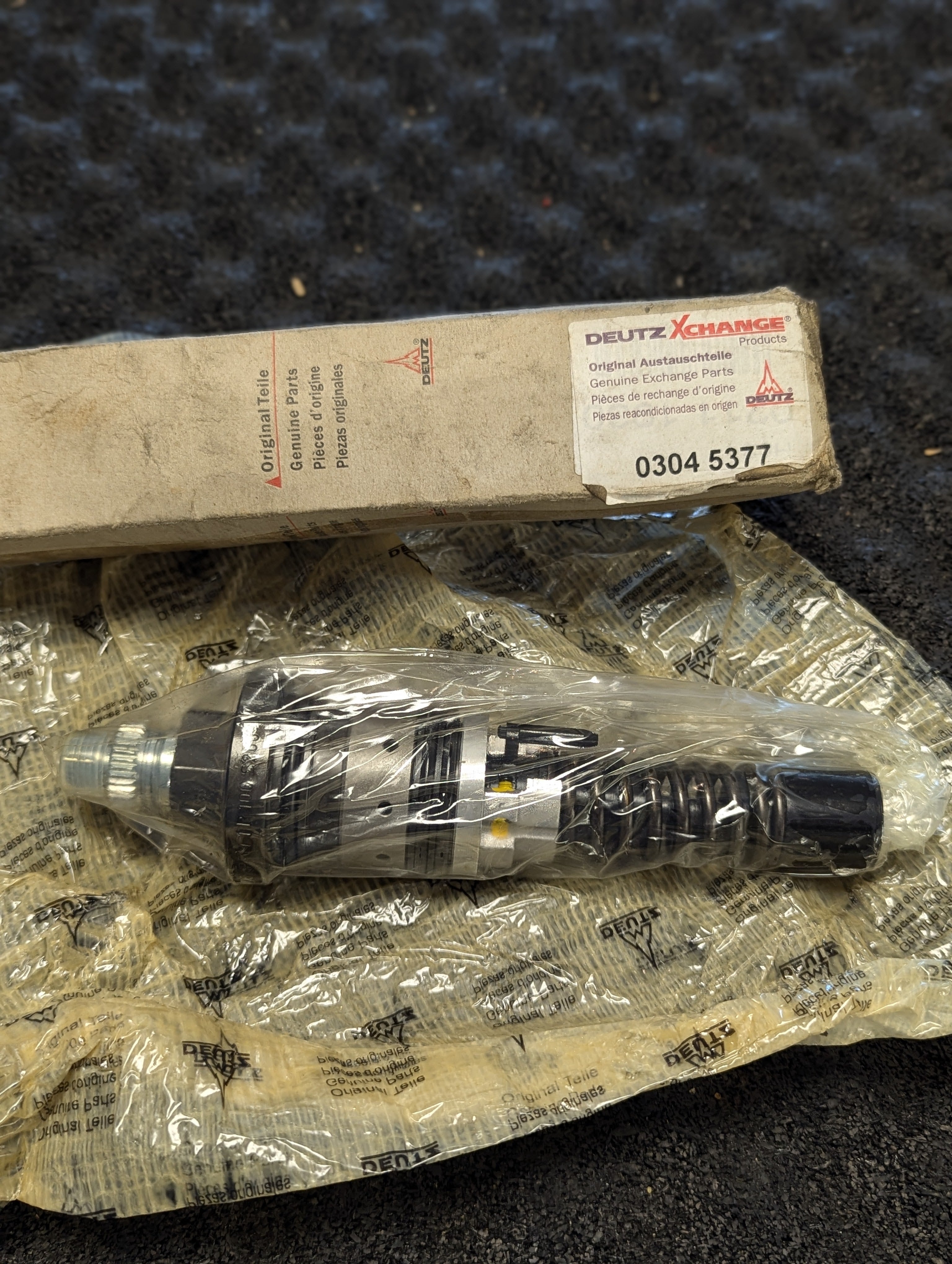 Deutz Injector Code Deutz Injector 0304-5377 – Industrial Engines Shop