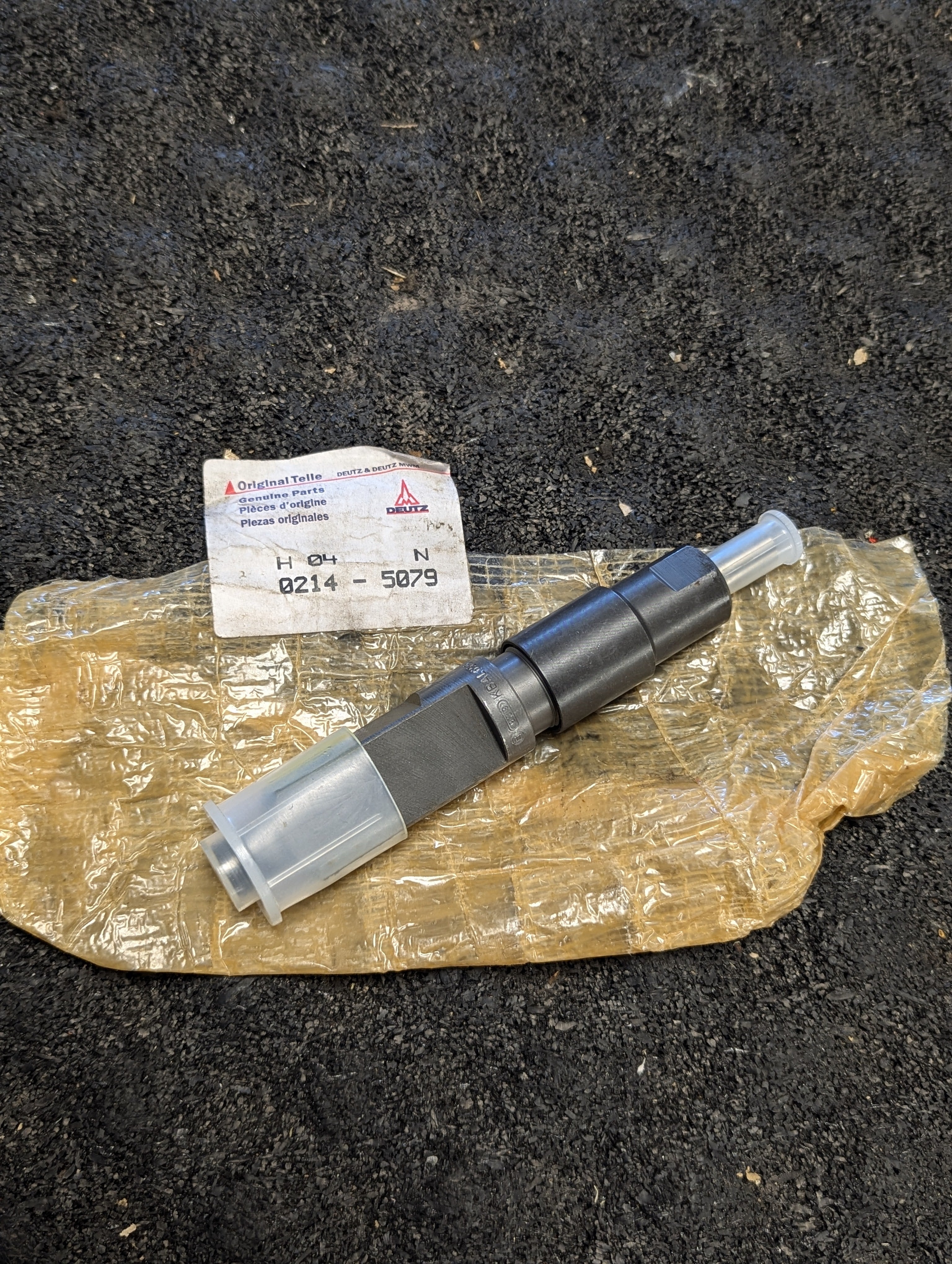 Deutz Injector Code Deutz Injector 0214-5079 – Industrial Engines Shop