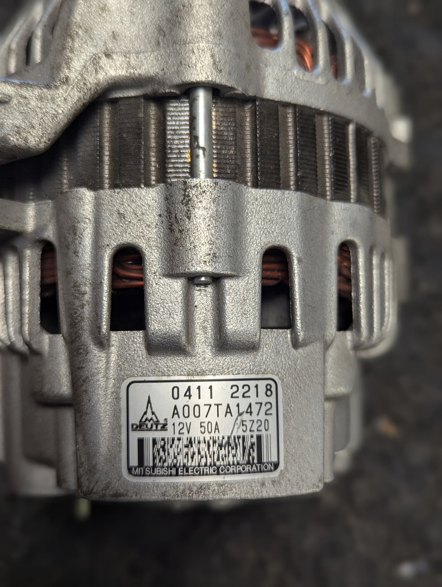 Deutz/Mitsubishi Alternator