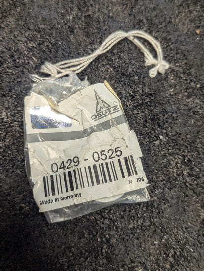 Deutz Plug 0429-0525