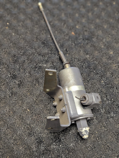 Deutz Stop Solenoid 24V 0423-8221
