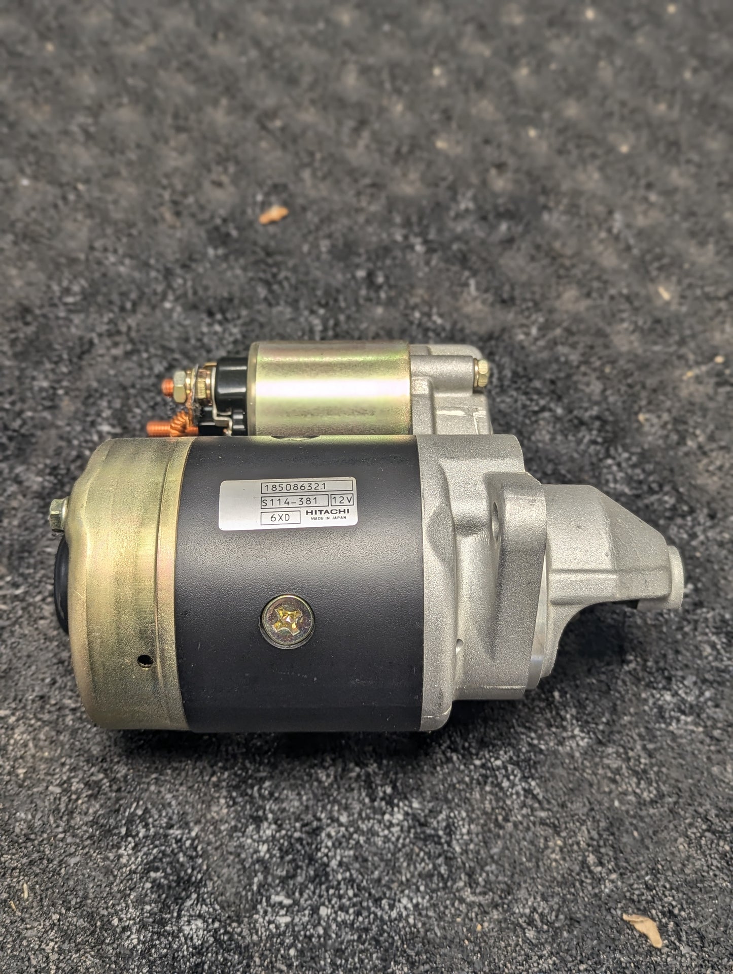 Hitachi 12V Starter Motor 185086321