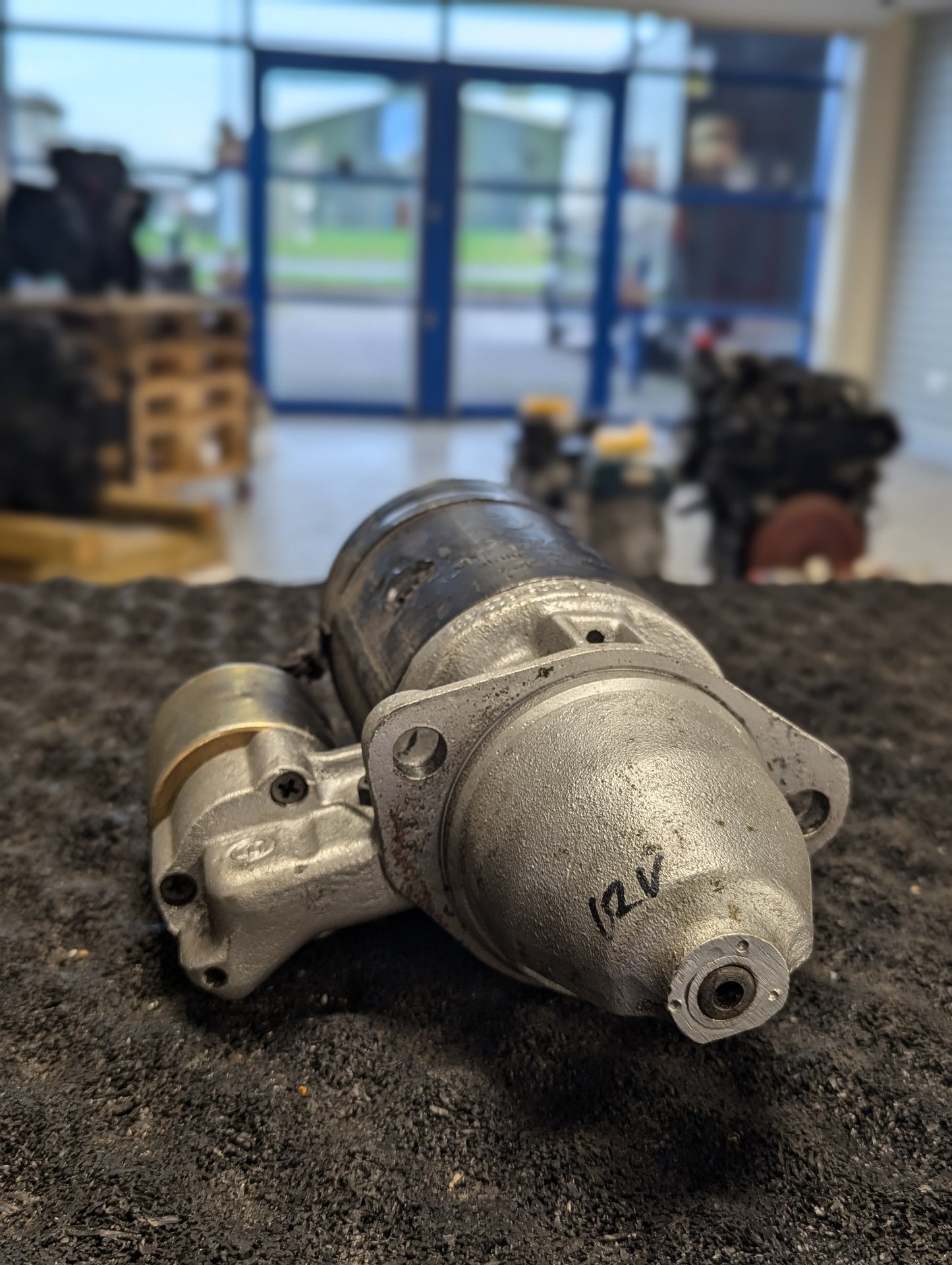 Bosch 12V Starter Motor 00013-14047