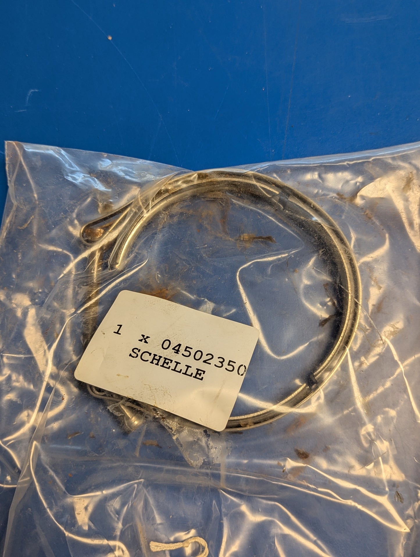 Deutz Clamp 04502350