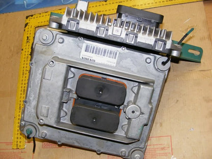 Volvo ECU C0377208405