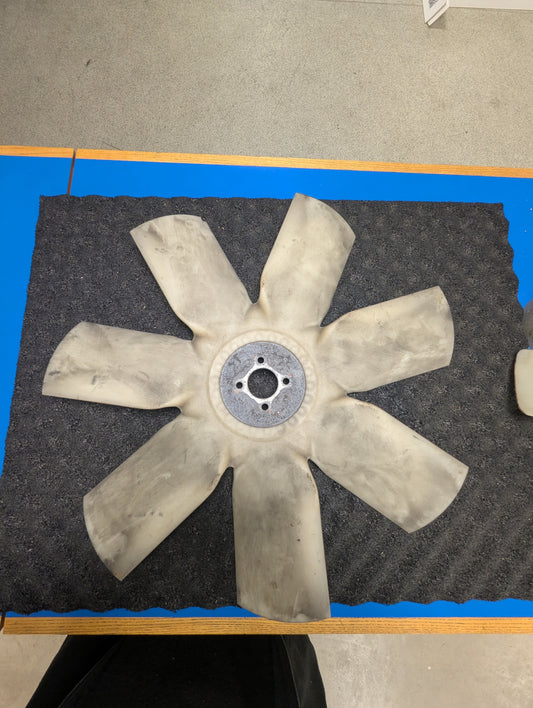 CAT Fan 361-5559