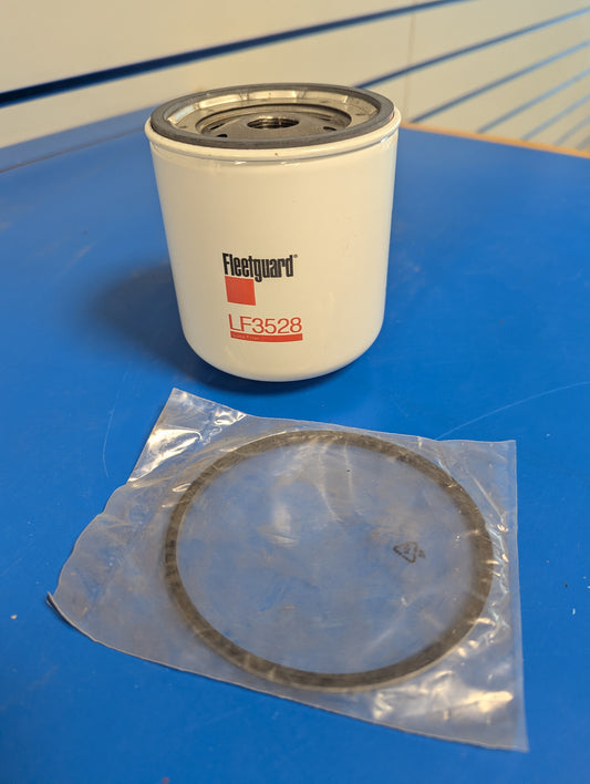 Fleet guard Lube Filter 3528